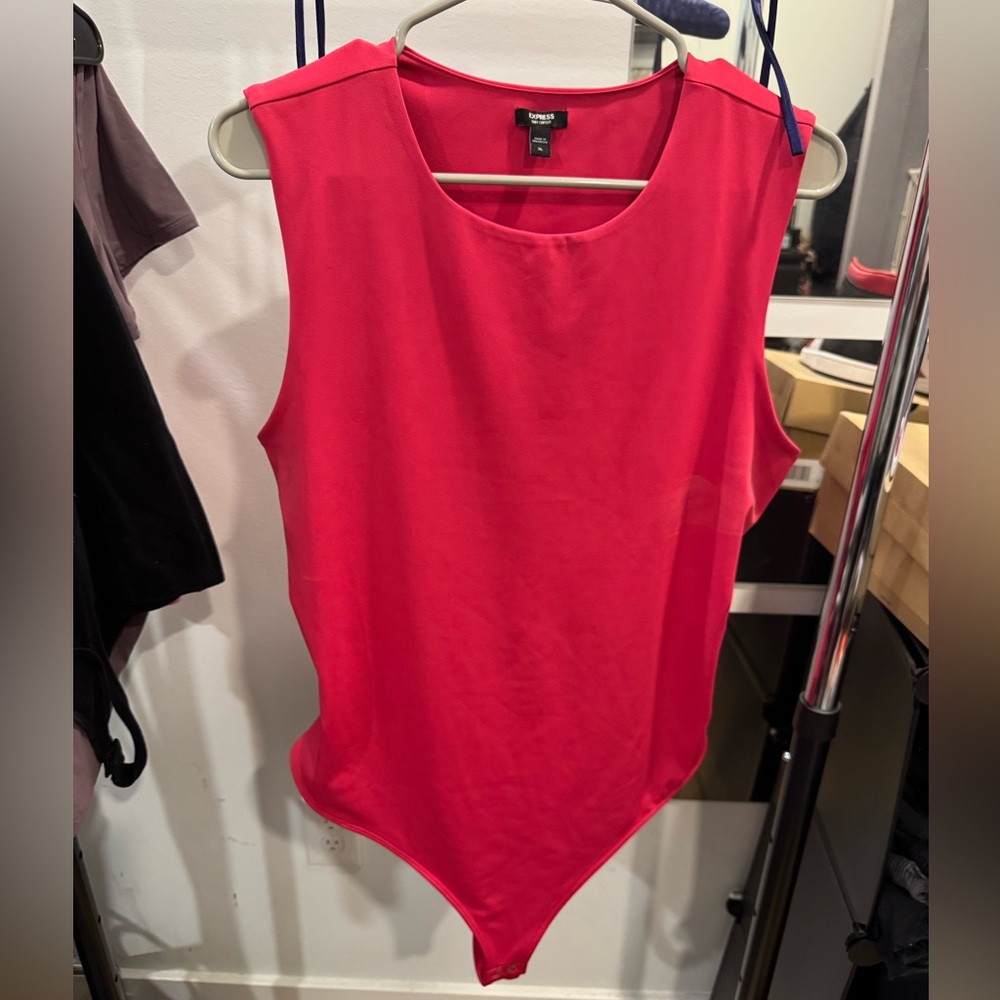 EXPRESS body suit • open back body contour